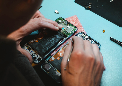 CRYTEK especialista en reparación de dispositivos